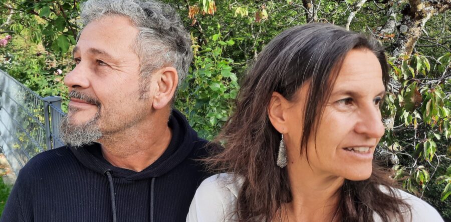 Mitternachtsblau: zart, vielschichtig, kräftig